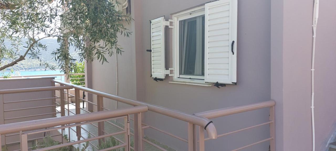 Guesthouse Eirini Porto Germeno Esterno foto